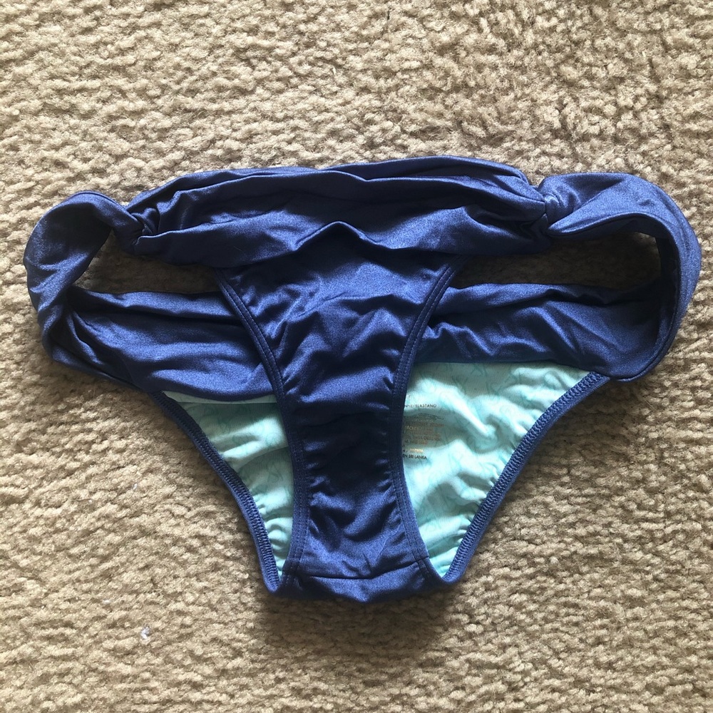 Victoria’s Secret Dark Blue Bikini Bottom Size S